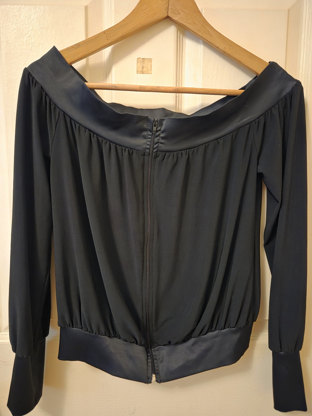 le chateau off-shoulder top